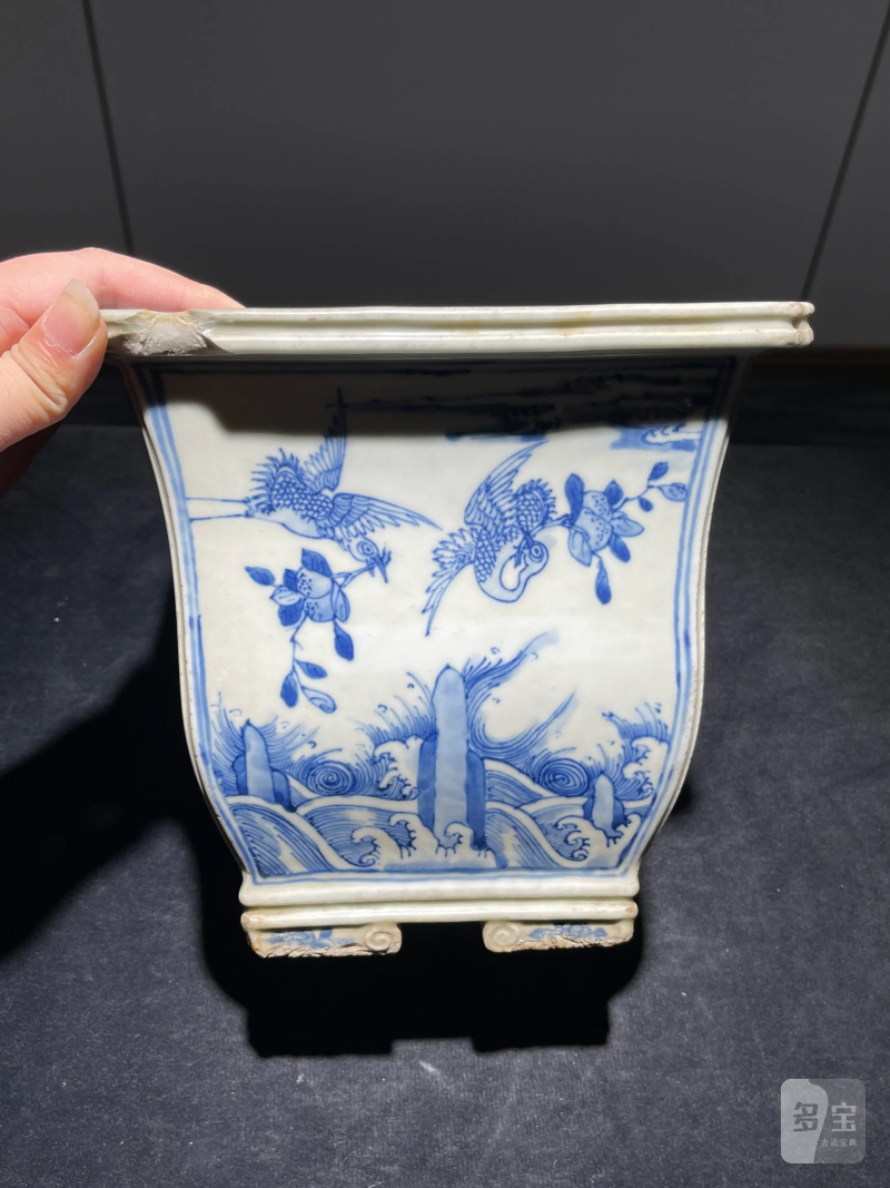 清康熙 青花贺寿图四方倭角花盆 - 图2